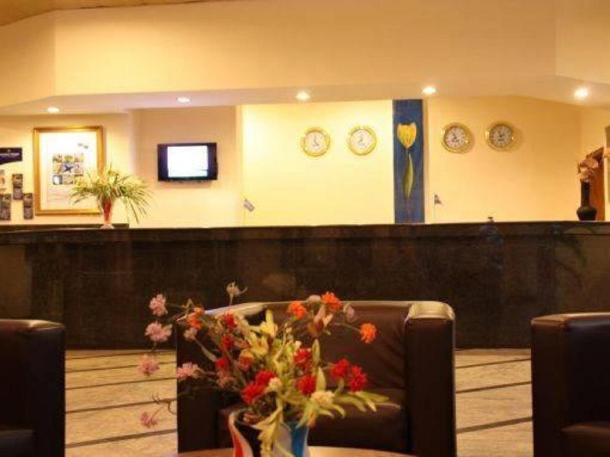 Golden Royale Hotel Enugu Esterno foto