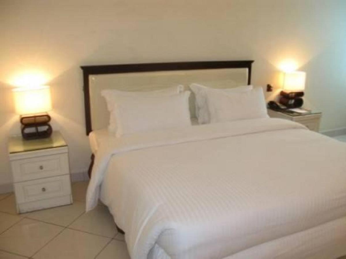 Golden Royale Hotel Enugu Esterno foto