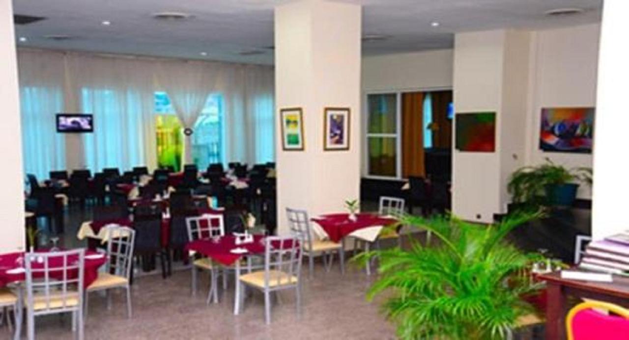 Golden Royale Hotel Enugu Esterno foto