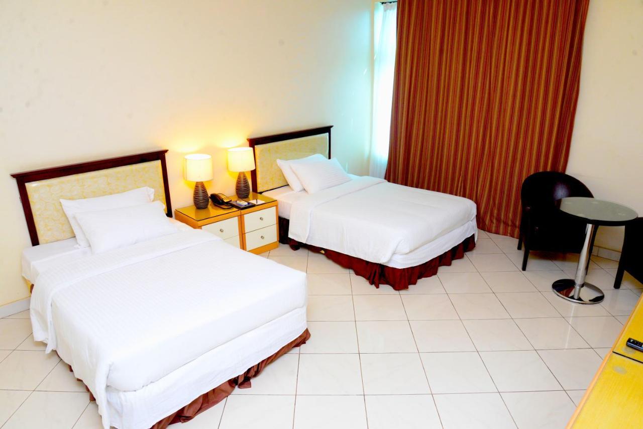 Golden Royale Hotel Enugu Esterno foto