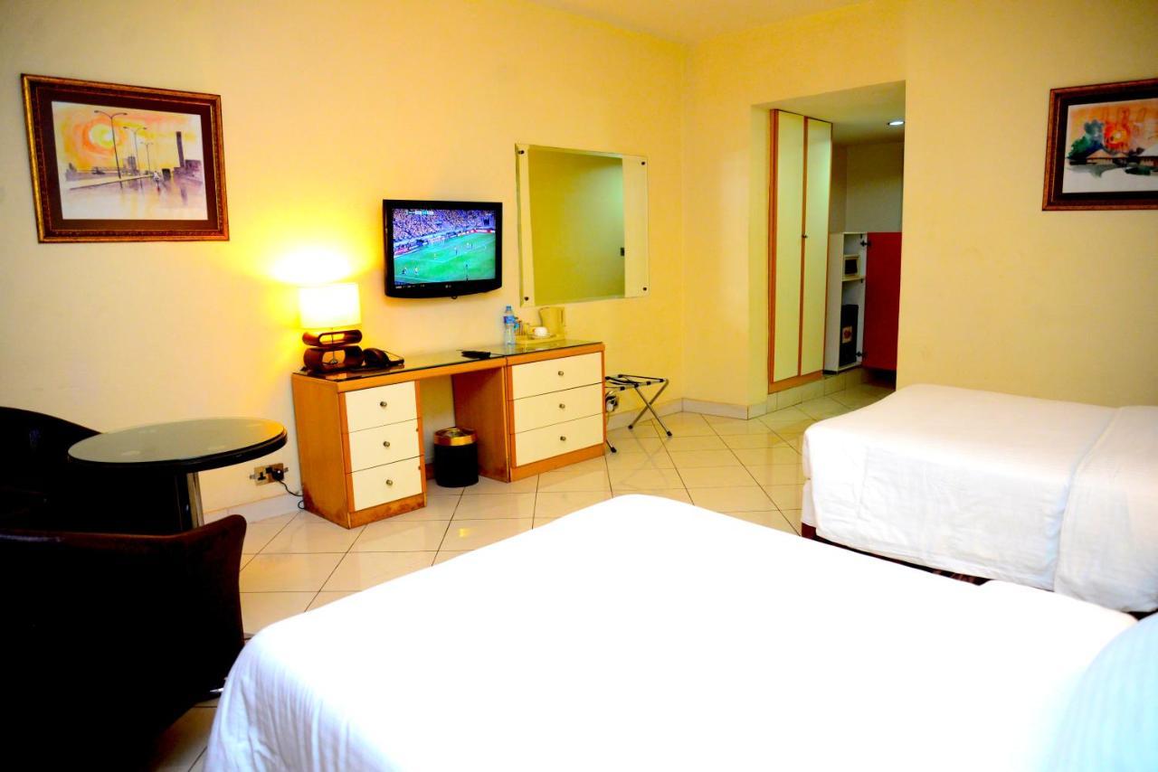 Golden Royale Hotel Enugu Esterno foto