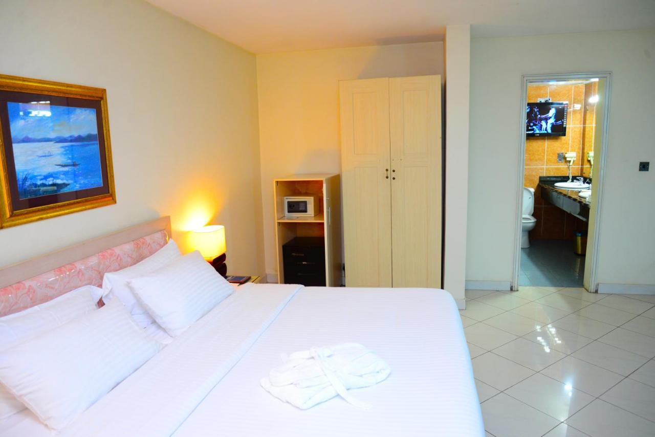 Golden Royale Hotel Enugu Esterno foto