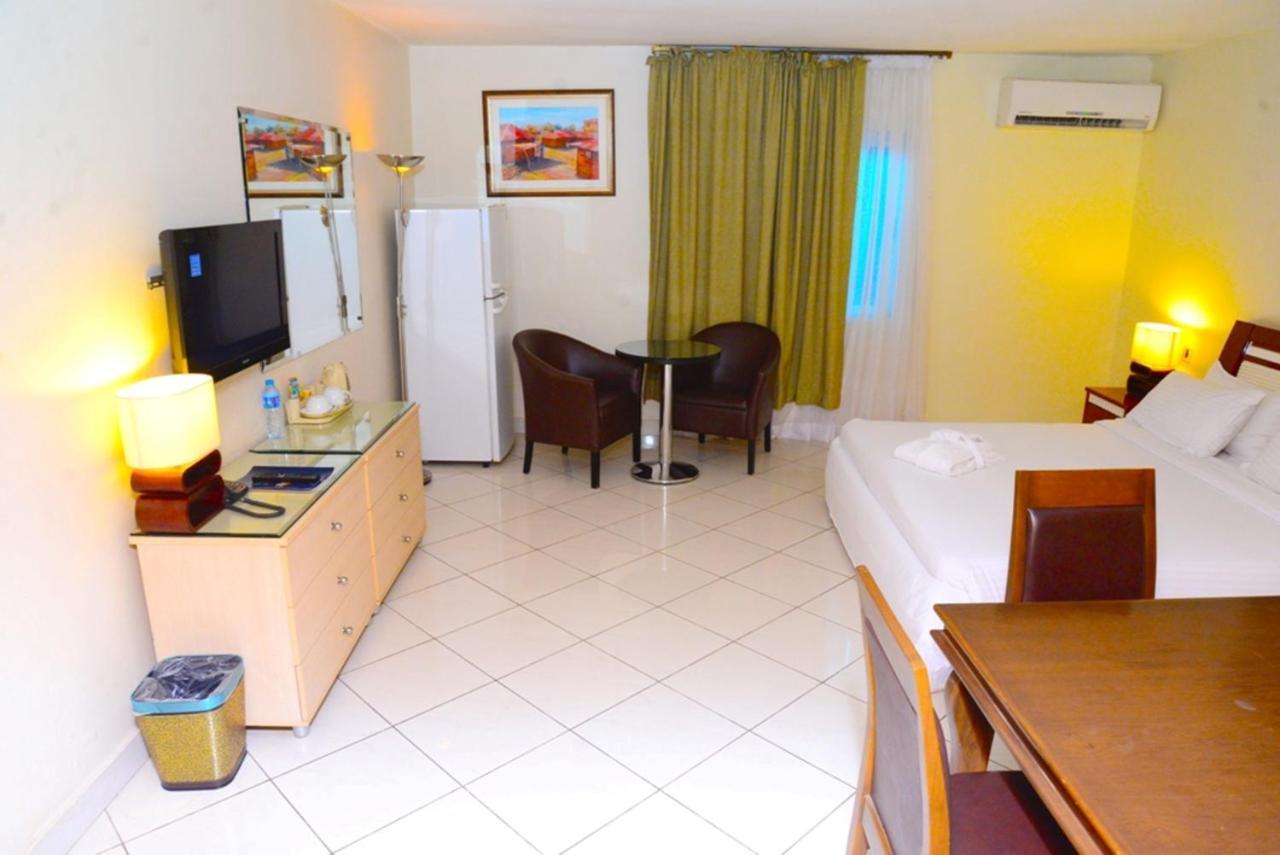 Golden Royale Hotel Enugu Esterno foto
