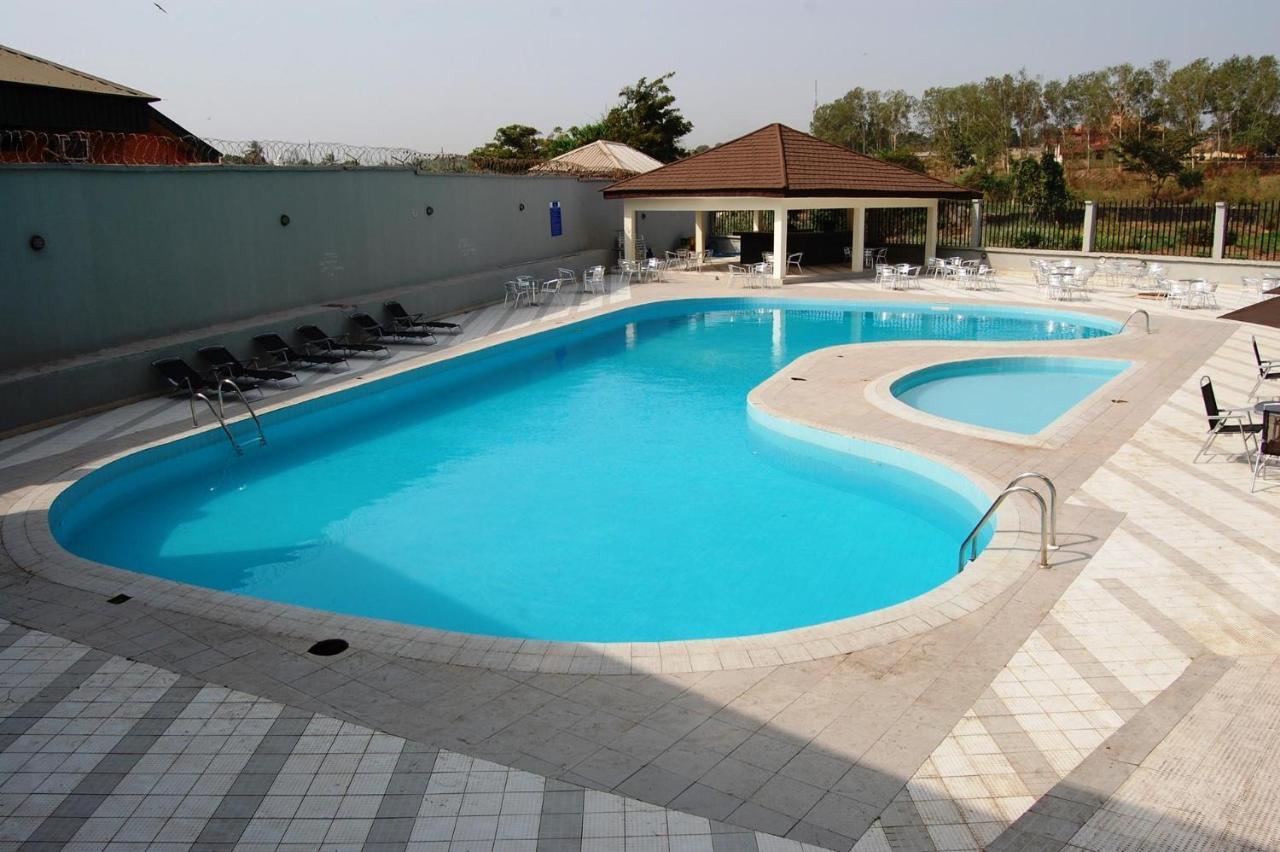 Golden Royale Hotel Enugu Esterno foto